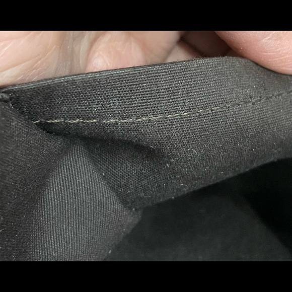 Louis Vuitton Amarante Monogram Vernis Summit Bag - Picture 15 of 15